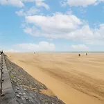 Apartment Le Grand Marin - App Met Prachtig Zeezichten 4p Ostend