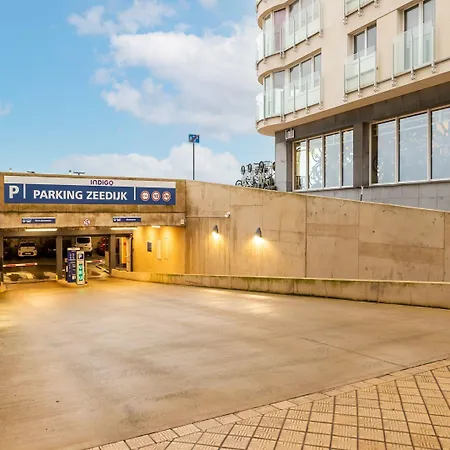 Le Grand Marin - App Met Prachtig Zeezichten 4p *